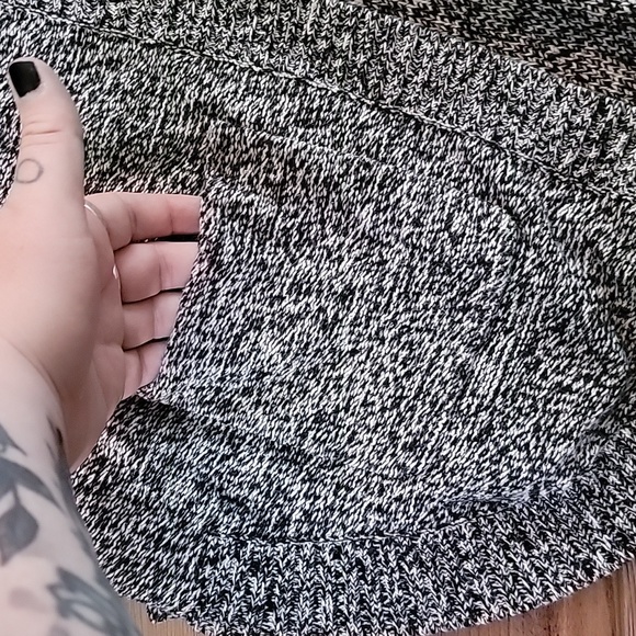 Express cardigan - Picture 2 of 5